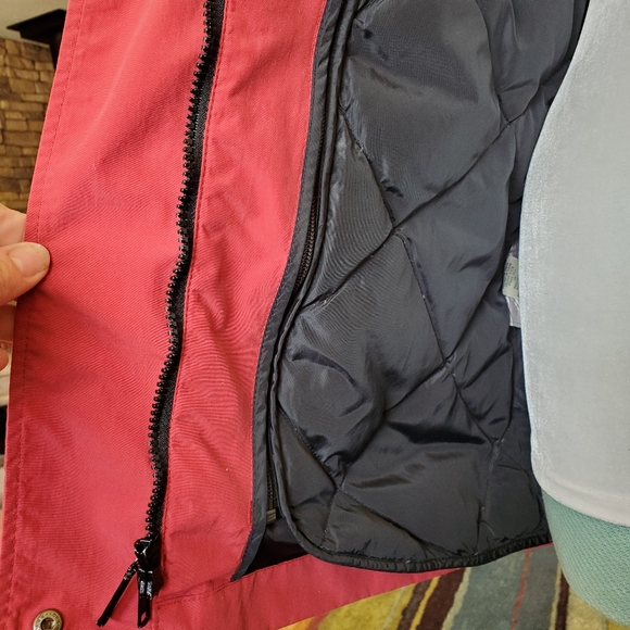 Eddie Bauer Mid-weight Ladies Down Parka Red Small - Picture 6 of 16